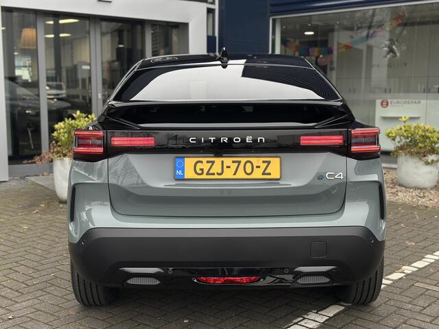 Citroen ë-C4 Max 54 kWh 156pk | Facelift!! | Parkeercamera/-sensoren (voor/achter) | Draadloze Carplay | DAB | Comfort Stoelen | Head-Up Display | LED | Draadloze telefoonlader | Skiluik | Stoel-/Stuurverwarming |