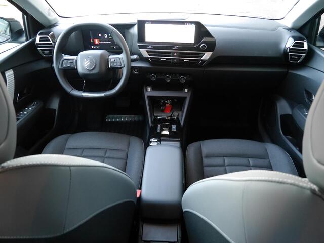 Citroen ë-C4 Business 54 kWh | Nieuwe auto | Navigatie | Stoelverwarming | 18 inch lichtmetalen velgen | Comfortstoelen | Camera | Parkeersensoren voor en achter | 418km wltp