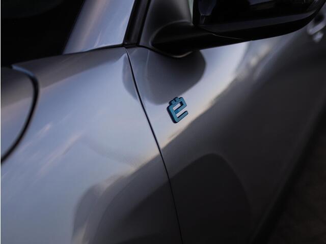 Citroen ë-C4 X Shine 50 kWh | Keyless | Camera | Stoelverw. | HUD | Leder