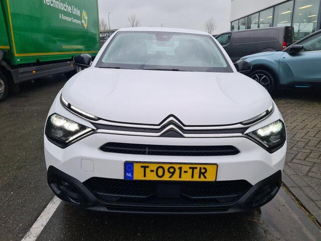 Citroen ë-C4 X Feel 50 kWh Apple carplay/Parkeersensoren/18"Velgen/Lage kilometerstand/GEEN AFLEVERKOSTEN