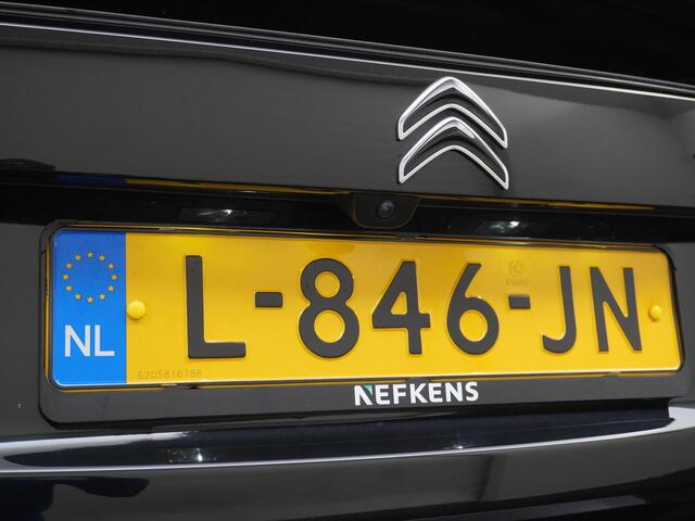 Citroen ë-C4 EV Shine 50 kWh 136 pk Automaat | Navigatie | Achteruitrijcamera | Verwarmde Comfortstoelen | Lederen Bekleding | Keyless Entry/Start | Full-LED Koplampen | Adaptief Demping Systeem | Dodehoek Detectie | Adaptieve Cruise Control | 18" Lichtmetalen Velgen 