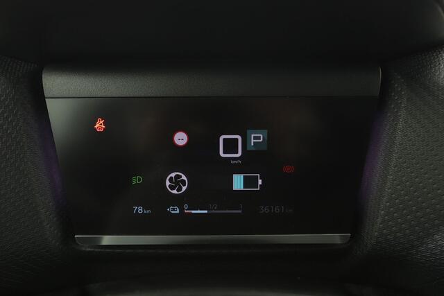 Citroen ë-C4 EV 136PK SHINE 50 KWH 3-FASE | alle opties | Panoramadak | Leer | Massage stoelen | Trekhaak