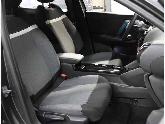 Citroen ë-C4 X Feel 50kWh 136PK | 1ste eigenaar | 3 FASE | AppleCarPlay/AndroidAuto | Armsteun | Parkeersensoren | LED lampen | Navigatie | 18"LMV | Cruise Control | Climate Control | AUTOMAAT | Isofix |