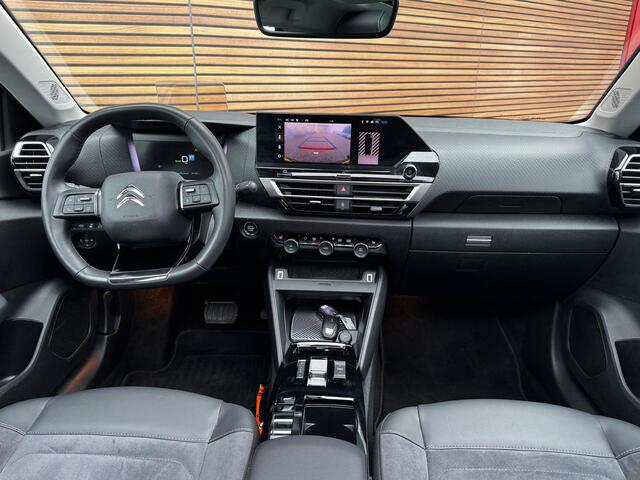 Citroen ë-C4 X Shine 50 kWh Panoramadak / Camera / Winterpack