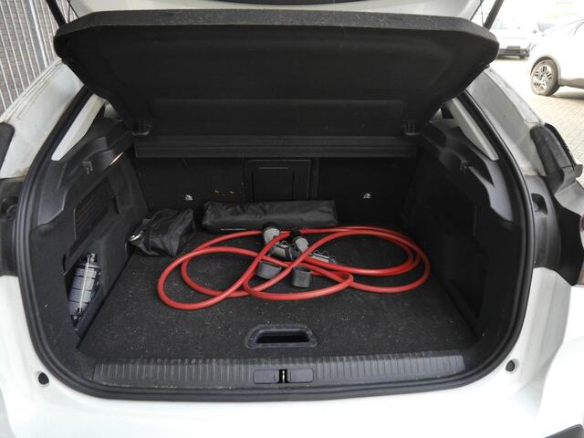 Citroen ë-C4 Shine 50 kWh | Head up display | Adaptieve cruise control | Achteruitrijcamera | Climate control | 18 inch Lichtmetalen velgen | Extra getint glas