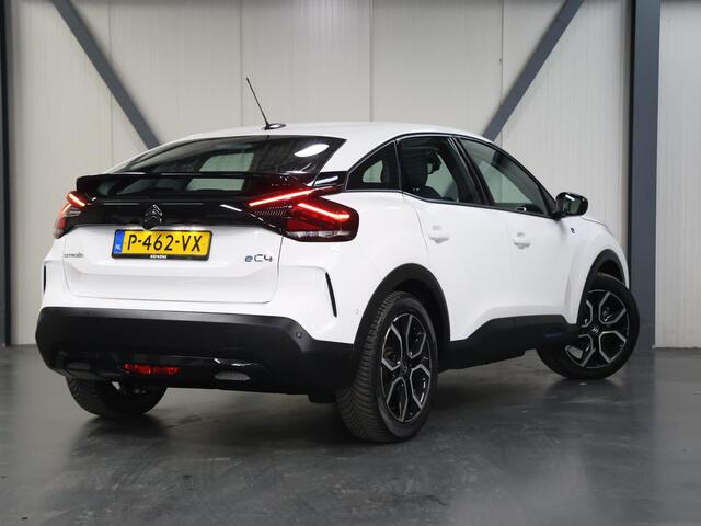 Citroen ë-C4 Feel Pack 50 kWh 136PK | 1ste eigenaar | AppleCarPlay/AndroidAuto | Head-Up Display | Navigatie | Adaptive Cruise Control | Keyless | Leer/Stof | StoelVerwarming | FULL LED | Camera | Isofix |