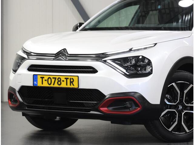 Citroen ë-C4 X Feel Pack 50 kWh 136PK | Accu 96,4% | 1ste Eigenaar | AppleCarPlay/AndroidAuto | Cruise Control | Camera | Climate Control | DAB Radio | Keyless | Navigatie | Isofix | Privacy Glass | Parkeersensoren | Warmtepomp |