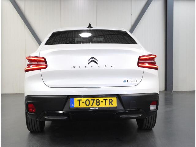 Citroen ë-C4 X Feel Pack 50 kWh 136PK | Accu 96,4% | 1ste Eigenaar | AppleCarPlay/AndroidAuto | Cruise Control | Camera | Climate Control | DAB Radio | Keyless | Navigatie | Isofix | Privacy Glass | Parkeersensoren | Warmtepomp |
