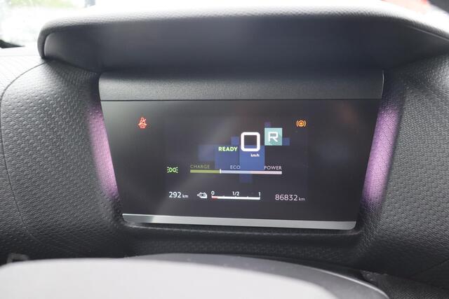 Citroen ë-C4 Shine 50 kWh | SOH 92,3 % |Camera | Active Cruise | Head-up Display | Apple CarPlay