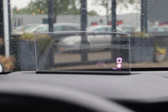 Citroen ë-C4 Shine 50 kWh | SOH 92,3 % |Camera | Active Cruise | Head-up Display | Apple CarPlay