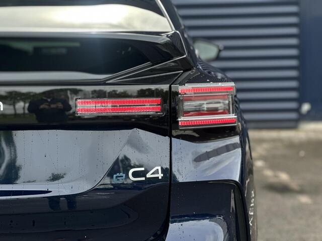 Citroen ë-C4 Collection 156pk Extended range 54 kWh | Stoelverwarming | Comfort stoelen | Parkeercamera/-sensoren | Navigatie | Cruise Control | Cruise Control | DAB | Keyless Entry/Start | Full LED | Warmtepomp