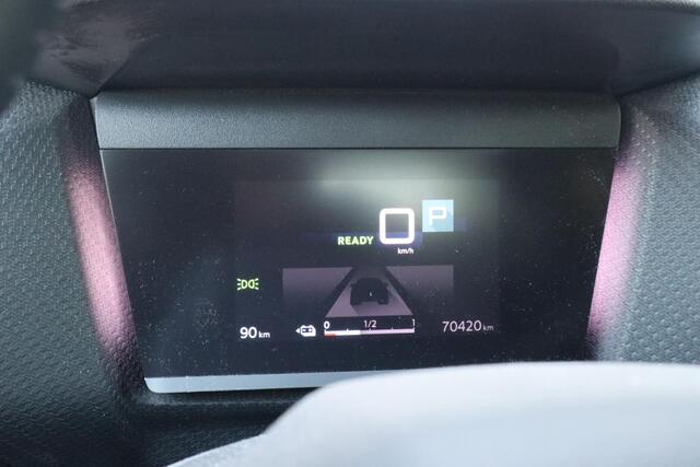 Citroen ë-C4 Feel 50 kWh | SOH 96,5 % | Camera | Led | Head-up display