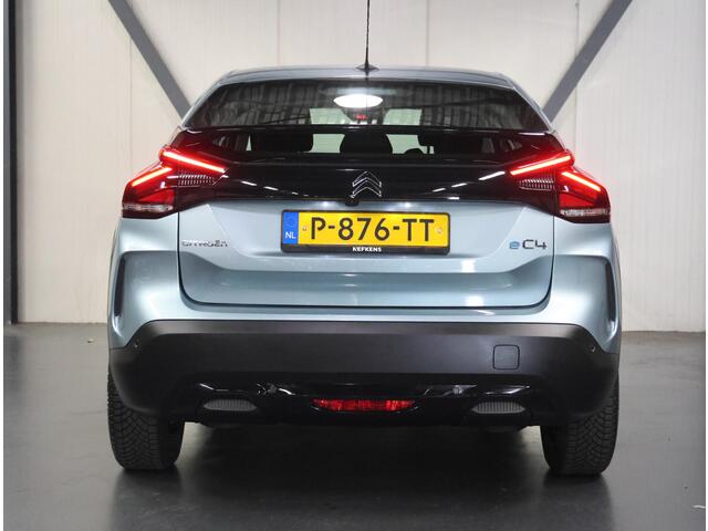 Citroen ë-C4 Feel 50 kWh 136PK | 1ste Eigenaar | ACCU 92% | Adaptive Cruise Control | Camera | Keyless | AppleCarPlay/AndroidAuto | Navigatie | Stoel/Stuur/VoorruitVerwarmd | LED | Stof/Lederenbekleding | Isofix | Parkeersensoren |