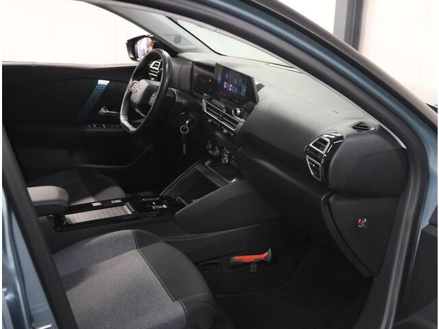 Citroen ë-C4 Feel 50 kWh 136PK | 1ste Eigenaar | ACCU 92% | Adaptive Cruise Control | Camera | Keyless | AppleCarPlay/AndroidAuto | Navigatie | Stoel/Stuur/VoorruitVerwarmd | LED | Stof/Lederenbekleding | Isofix | Parkeersensoren |
