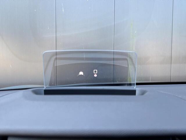 Citroen ë-C4 Shine 50 kWh ? LED ? 360 ? ACC