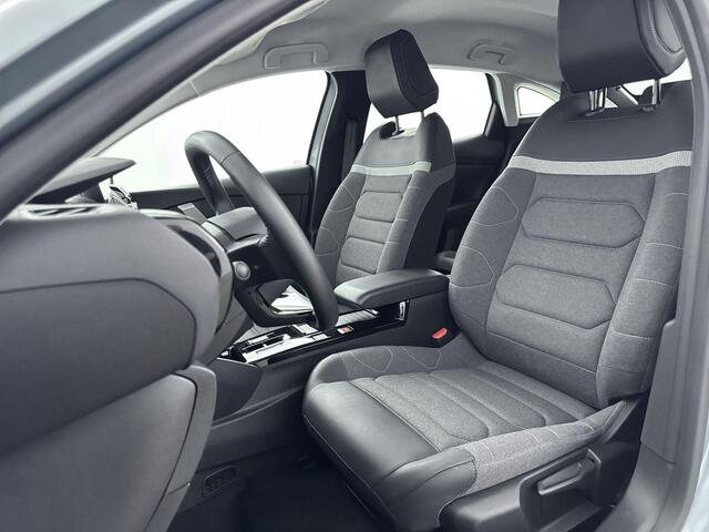 Citroen ë-C4 You 50 kWh | Accu 98% | Climate control | Camera | Apple CarPlay/Android Auto | Comfort stoelen | Cruise control |