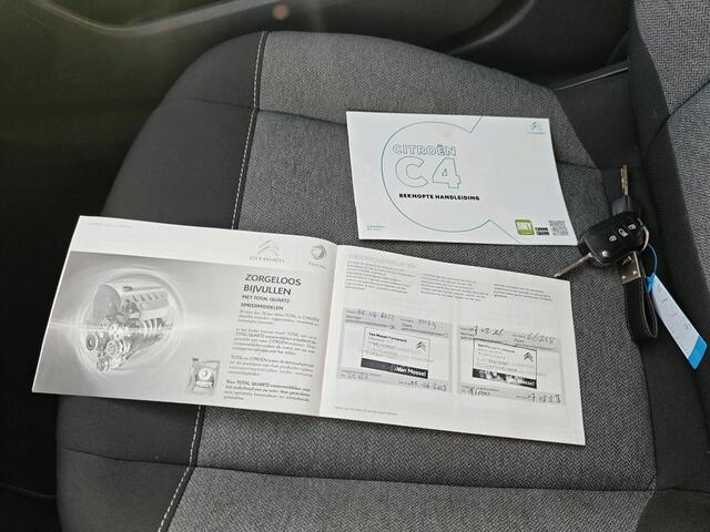 Citroen ë-C4 Feel 50 kWh ALL-INRIJKLAARPRIJS/Apple Carplay/Parkeersensoren/Pack Winter/Adaptieve Cruise Controle