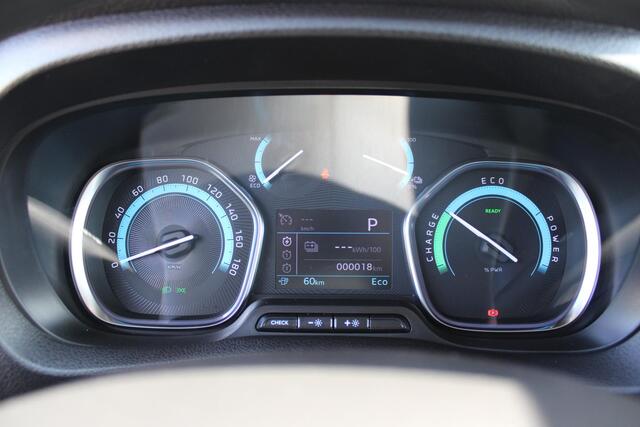 Citroen ë-Jumpy L2 136PK AUTOMAAT 75 kWh | NAVIGATIE 10" TOUCHSCREEN | ACHTERUITRIJ CAMERA | APPLE CARPLAY/ANDROID AUTO | PARKEERSENSOREN | CRUISE CONTROL | DAB+ RADIO | NIEUWE BUS! | 3-ZITS |