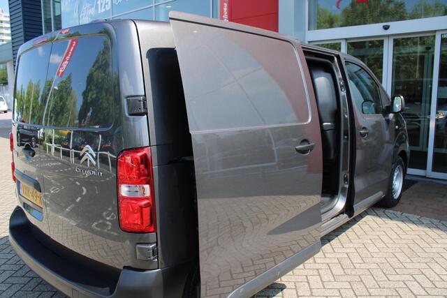 Citroen ë-Jumpy L2 136PK AUTOMAAT 75 kWh | NAVIGATIE 10" TOUCHSCREEN | ACHTERUITRIJ CAMERA | APPLE CARPLAY/ANDROID AUTO | PARKEERSENSOREN | CRUISE CONTROL | DAB+ RADIO | NIEUWE BUS! | 3-ZITS |