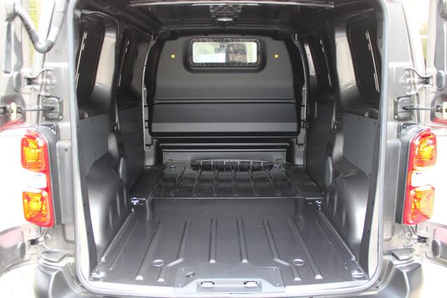 Citroen ë-Jumpy L2 136PK AUTOMAAT 75 kWh | NAVIGATIE 10" TOUCHSCREEN | ACHTERUITRIJ CAMERA | APPLE CARPLAY/ANDROID AUTO | PARKEERSENSOREN | CRUISE CONTROL | DAB+ RADIO | NIEUWE BUS! |