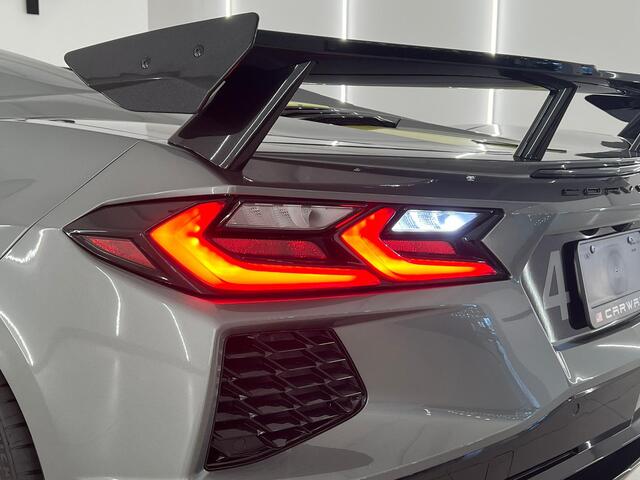 Corvette C8 C8.R Convertible Carbon Pack