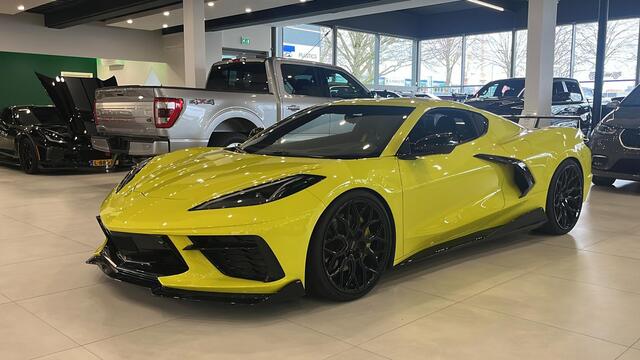 Corvette C8 C8 3LT Stingray Convertible R-Pack