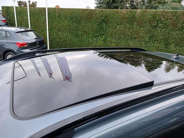 Cupra Ateca 2.0 TSI 4DRIVE + Panoramadak + Beat Audio + Trekhaak etc.etc.