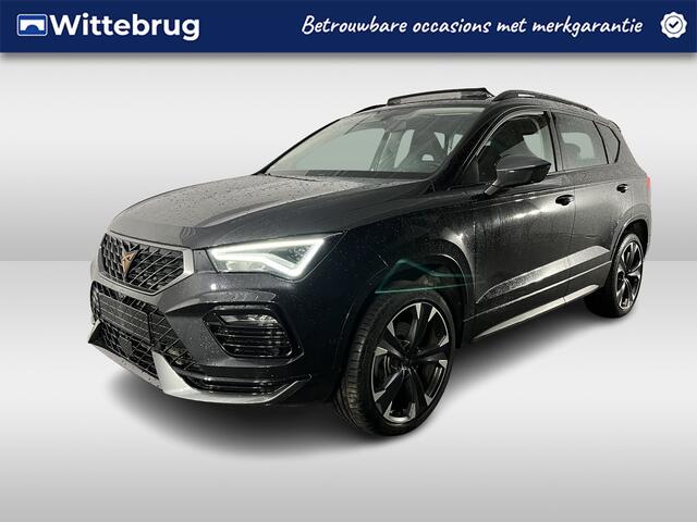 Cupra Ateca 1.5 TSI Performance / AUTOMAAT/ 12.000 KM/ TREKHAAK/ PANO/ CAMERA/ PARK. SENSOREN/ CRUISE/ ELEK. ACHTERKLEP/ VIRTUAL COCKPIT/ STOEL-STUURVERWARM./ PARK ASSIST/ FULL LINK/ NAVI/ CLIMA/ DAB/ 19" LMV