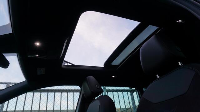 Cupra Ateca 2.0 TSI 300pk 4DRIVE Pano.Dak 360-View *Black Optik* Beats Sfeerverlichting Trekhaak 19inch LM Keyless *Complete Cupra*