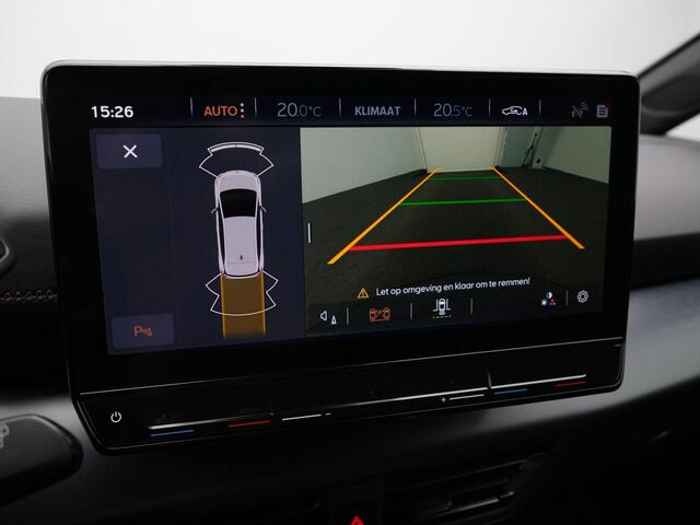 Cupra Born Business 62 kWh 231 pk | Achteruitrijcamera | Navigatie 12 inch | Adaptive Cruise | Stuurwiel verwarmd