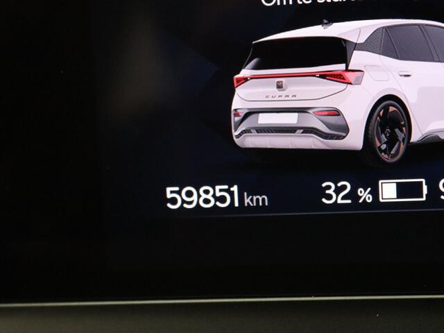 Cupra Born Performance 62 kWh Automaat Beats | Camera | Adapt. Cruise | Parkeersens. v+a | Stoel-/stuurverw.