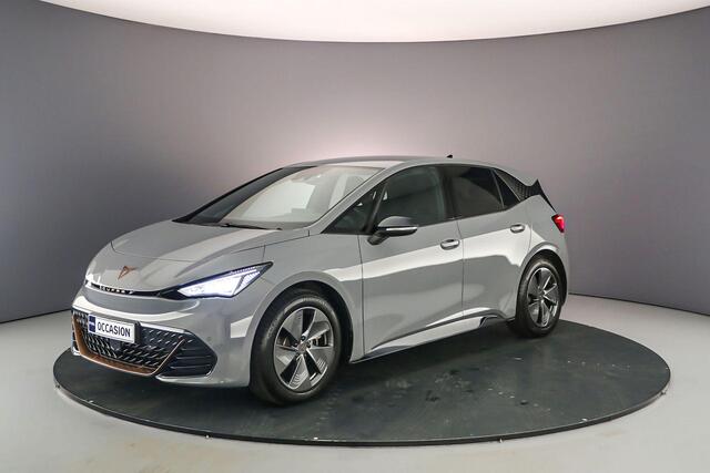 Cupra Born Business 204pk Automaat Adaptive cruise control, Navigatie, Achteruitrijcamera, LED Koplampen, Stuurwiel verwarmd, Parkeersensoren, App connect