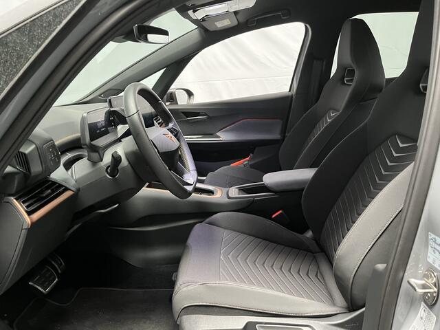 Cupra Born Adrenaline 62 kWh / KEYLESS/ LED/ 19" LMV/ ADAPT. CRUISE/ NAVI/ FULL LINK/ DAB/ 360 CAMERA/ PARK. SENSOREN/ RIJ-MODI/ CLIMA/ STOEL VERWARM