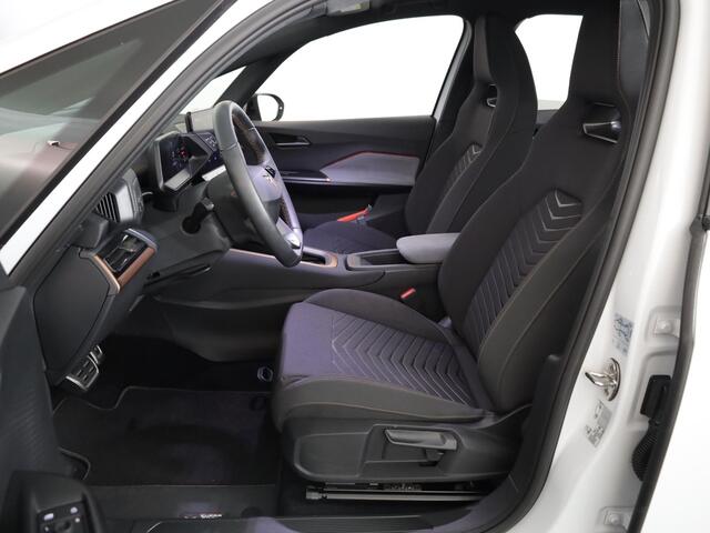 Cupra Born Adrenaline 62 kWh 230 pk | Navigatie | Parkeersensoren (Park assist) | Rondomzicht camera | LED koplampen | Stoelverwarming | BEATS audio system |