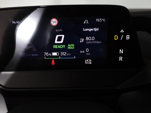 Cupra Born Business 62 kWh 204 pk | Navigatie | Parkeersensoren | Achteruitrijcamera | Adaptieve cruise control | LED koplampen |