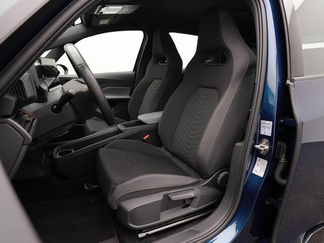 Cupra Born Business One 62 kWh 204 pk | Stuur-/stoelverwarming | Achteruitrijcamera | Navigatie | Adaptive Cruise