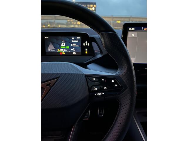 Cupra Born Impulse 62 kWh Sfeerverlichting / parkeersensoren rondom