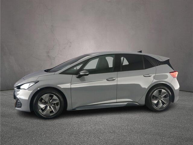 Cupra Born Business 204pk Automaat Adaptive cruise control, Navigatie, Achteruitrijcamera, Parkeersensoren, LED koplampen, Stuurwiel verwarmd, App connect