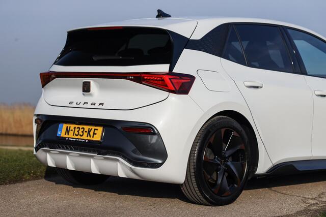 Cupra Born Adrenaline One 62 kWh ? LED ? ACC ?Carplay