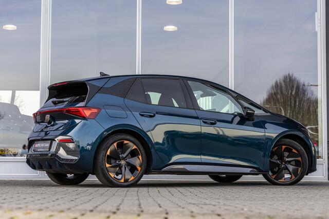 Cupra Born Performance One 62 kWh | 92% SOH | NL Auto | Massage stoelen