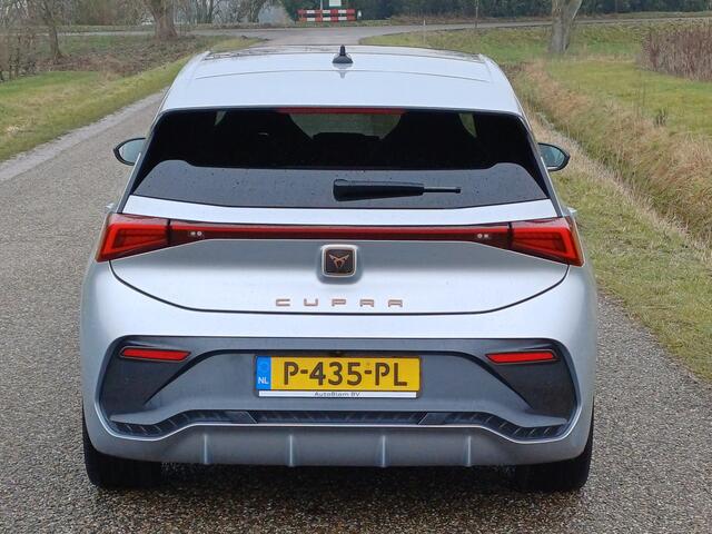 Cupra Born Copper Edition One 62 kWh /Pano/360 Camera/Carplay/