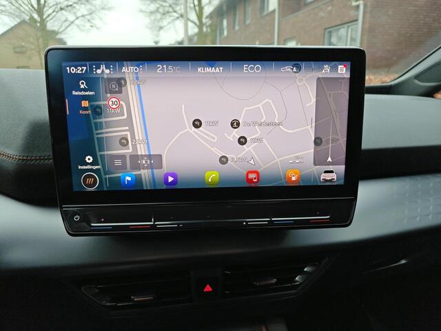 Cupra Born Adrenaline One 62 kWh | Stuurverwarming | Stoelverwarming | Camera | Adaptive Cruise Control | Navigatie | Keyless | Parkeersensoren | LED | Apple Carplay | NAP |