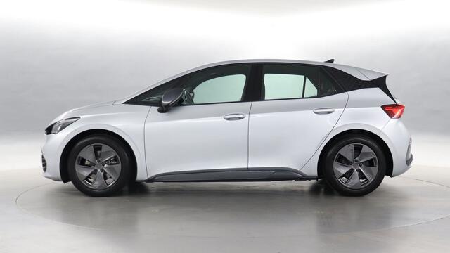 Cupra Born Business One 62 kWh Navigatie Camera Carplay Stoel/Stuurverwarming demo JP