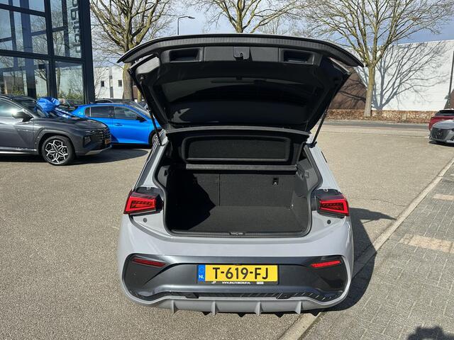 Cupra Born Essential 62 kWh | SOH 91% | STOELVERWARMING | APPLECARPLAY / ANDROID AUTO | ADAP. CRUISE | ACHTERUITRIJCAMERA | KEYLESS | 3 FASE | 12 MND BOVAG GARANTIE |