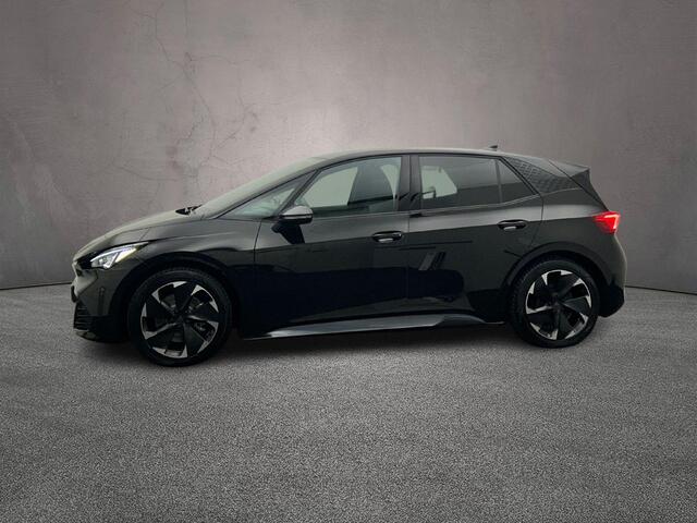 Cupra Born Essential 230pk Automaat Stuurwiel verwarmd, Parkeersensoren, LED koplampen, App connect, DAB, Radio, Stoelverwarming, Airco, Bluetooth