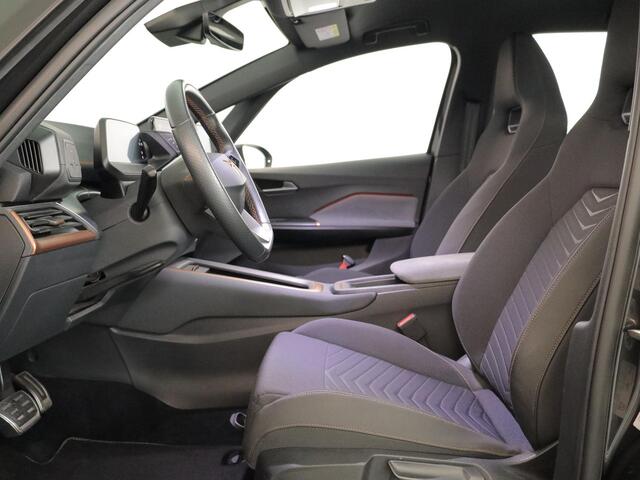 Cupra Born Adrenaline One 62 kWh 204 pk | Navigatie | Warmtepomp | Parkeersensoren | Achteruitrijcamera | Stoelverwarming |