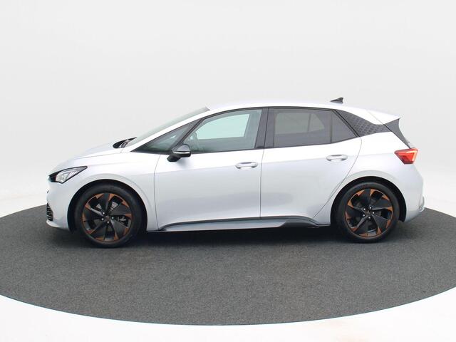 Cupra Born Adrenaline One 62 kWh 204 Pk | Stoelverwarming | Navigatie | Adaptive Cruise | Camera | CarPlay | 19 Inch | 86.590 Km !!