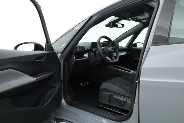 Cupra Born Copper Edition 62 kWh | Pano | 360cam | Stoel-Stuurverw. | Adapt. Cruise | Keyless | CarPlay | Dodehoekdet.