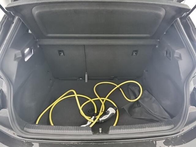 Cupra Born Essential 62 kWh 1e-Eig. & Dealer-Onderh. BOVAG-Garantie. NL-Auto.