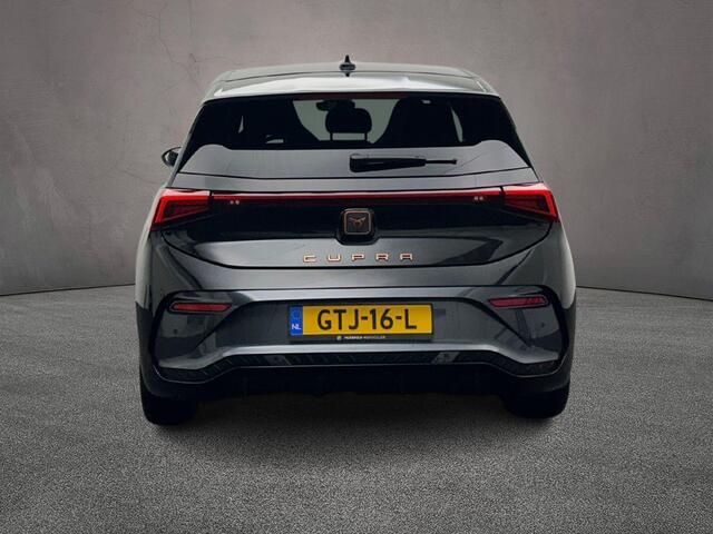 Cupra Born Essential 63 kWh 230pk Automaat, Stoelverwarming, Stuurwiel verwarmd, Parkeersensoren, App-connect, LED koplampen, Airco, DAB, Bluetooth